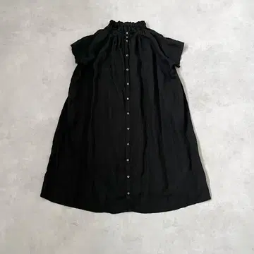 nest Robe 네스트로브 린넨 셔링 프렌치 슬리브 원피스