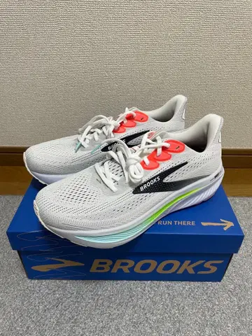 거의 새상품 BROOKS Gohst17 브룩스 고스트17 26.5