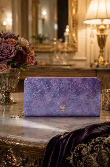 ANNA SUI 로즈 하트 라운드 장지갑