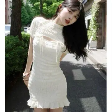 다리치 리본 셔링 미니 원피스