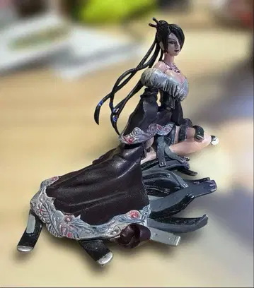 [ 재도색 ] FFX 룰루 트레이딩 피규어