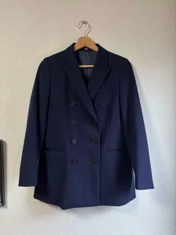 UNIQLO C 더블 테일러드 자켓 네이비 2025 모델 S