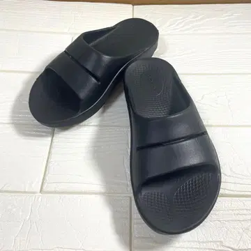 레어 OOFOS 우어 스포츠 샌들 23cm 샤워 샌들