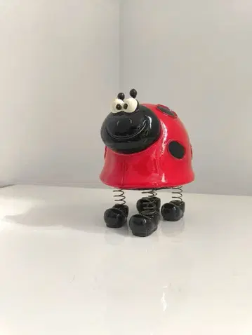 북유럽 유로 빈티지 무당벌레 저금통 스프링 15.5cm 보블헤드