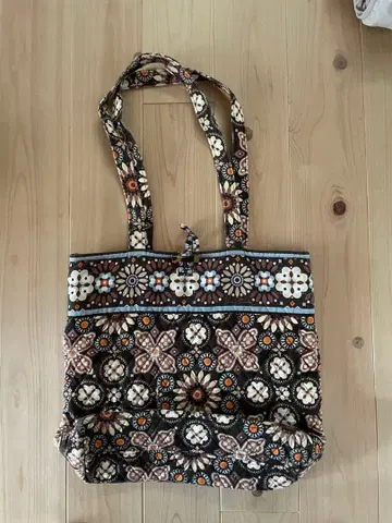 Vera Bradley 토트백 꽃무늬 퀼팅