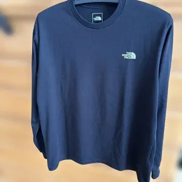 THE NORTH FACE 긴팔 티셔츠 블랙 가격 인하