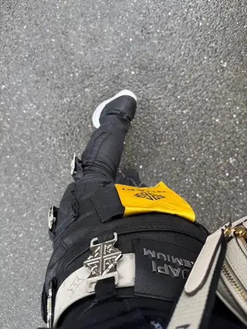 GUAP guapi 플레어 팬츠 카고 팬츠 블랙
