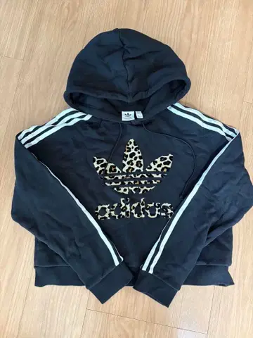 adidas 레오파드 무늬 트레포일 후드티