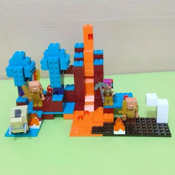 LEGO Minecraft 21168 뒤틀린 숲