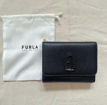 FURLA 이단 접이식 지갑 블랙 그레이