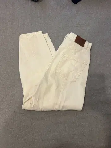 ZARA 스트레이트 데님 화이트
