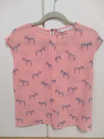 ZARA TRAFALUC 제브라 패턴 프렌치 소매 시어 블라우스 핑크 M