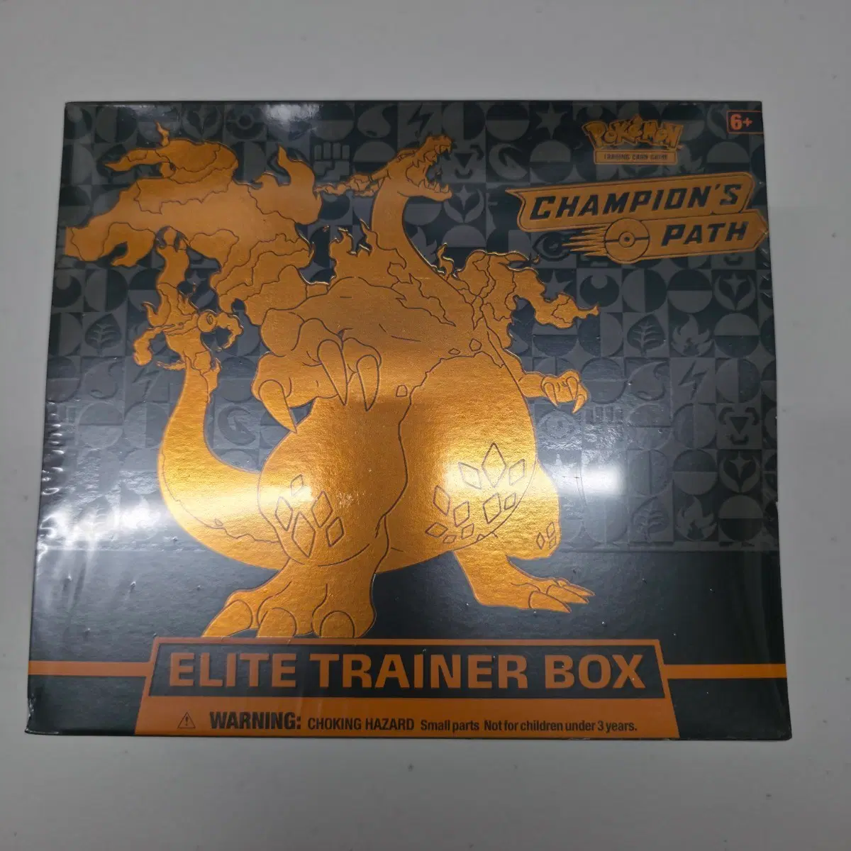 포켓몬 카드 챔피언스 패스(Charizard) 엘리트 트레이너 박스 ET
