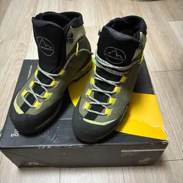LA SPORTIVA 트랑고 테크 가죽 GTX 약 24.5cm 박스 포함
