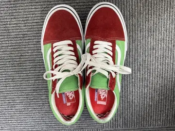 VANS Skateboarding 스니커즈