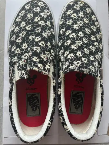 VANS 디즈니 미키마우스 슬립온 스니커즈 24cm