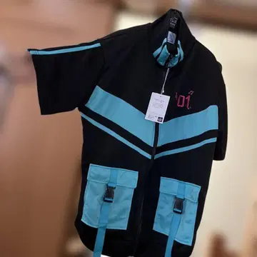 하츠네 미쿠 x 시나모롤 콜라보 저지 반팔 M