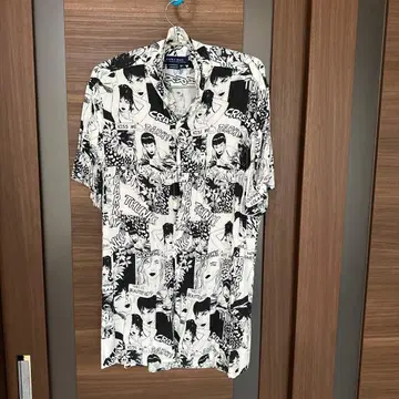 ZARA MAN 코믹 패턴 반팔 셔츠 XL