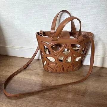 ZARA 숄더백 브라운 컷워크