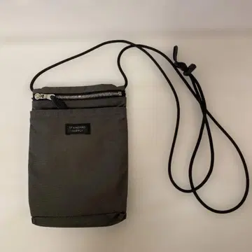 북유럽 생활 잡화점 STANDARD SUPPLY 슬링 퍼스 다크 그레이