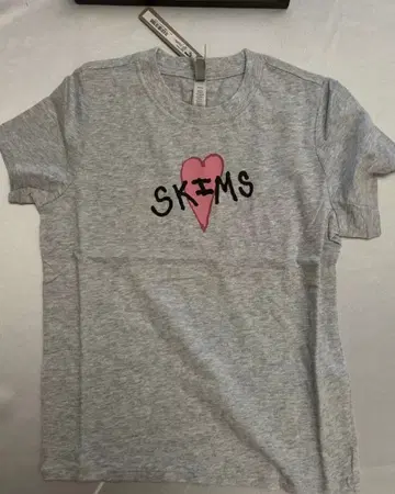 SKIMS 하트 로고 반팔 티셔츠 그레이 M