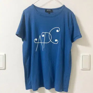 A.P.C.(아페쎄) 블루 파랑 로고 티셔츠