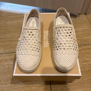 MICHAEL KORS 슬립온 화이트 뜨개질 7.5M