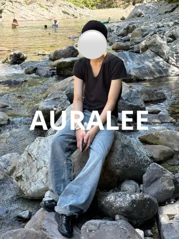 AURALEE V넥 반팔 T셔츠 0