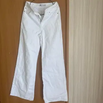 ZARA 화이트 데님 와이드 팬츠 EUR32