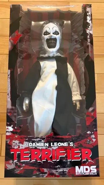 Mezco Toyz MDS 로토 플러시 테리파이어