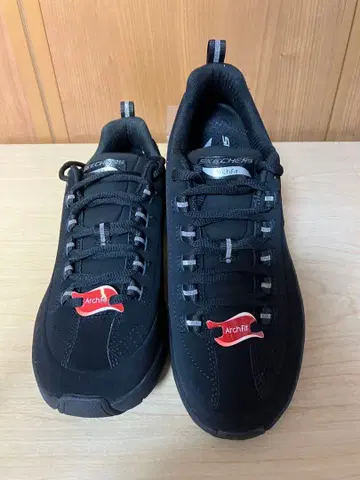 SKECHERS Arch Fit 스니커즈 블랙 24.5cm