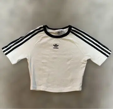 adidas Originals 크롭 T셔츠