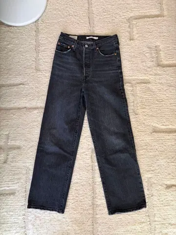 Levi's 스트레이트 데님 블랙