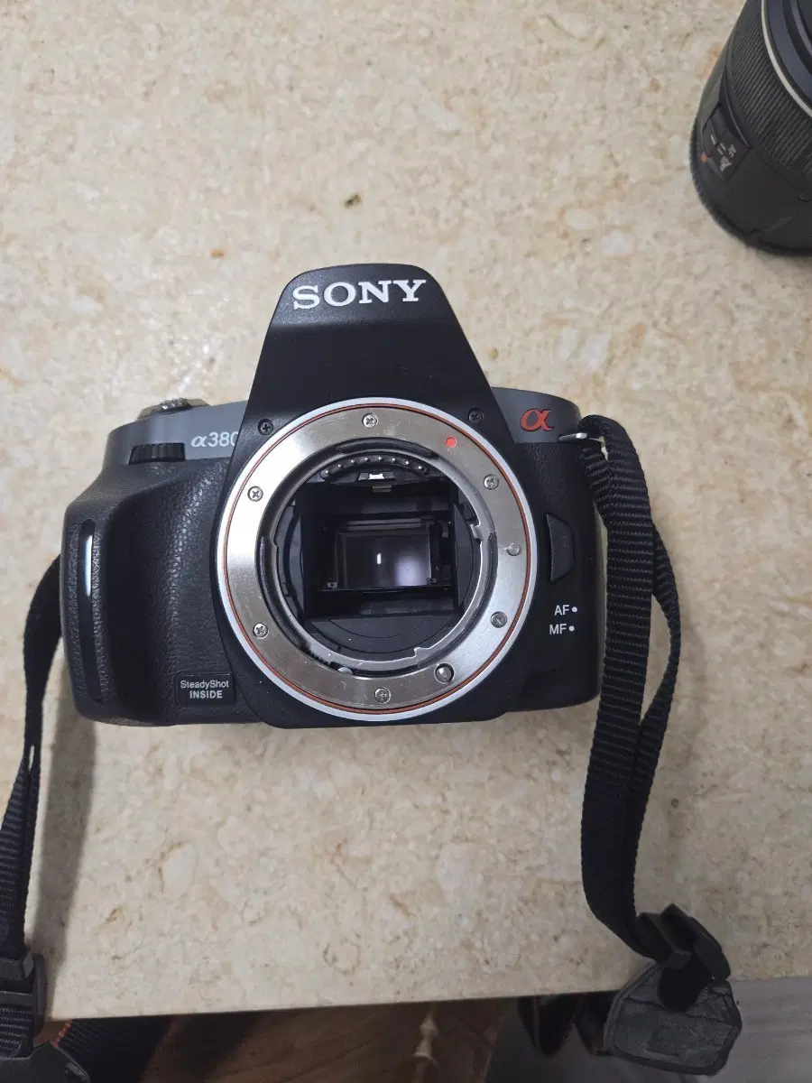 Sony Alpha DSLR-A380카메라