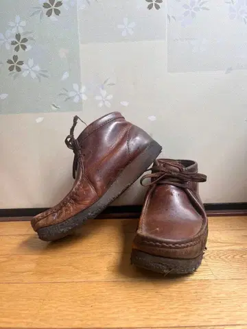 [ 초레어 ] Clarks Wallabee 왈라비 가죽