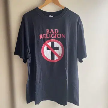 구제 의류 BAD RELIGON t셔츠 XXL 밴드 tee black