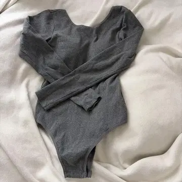 시루무린 바디수트 그레이
