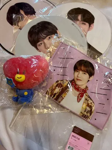 BTS V 부채 FLAG 봉제 인형 세트
