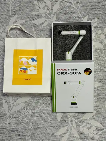 FANUC Robot CRX-30iA 미니어처 모델