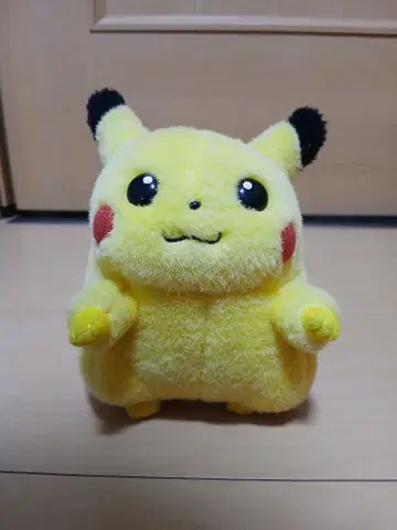 TOMY 봉제 인형 피카츄