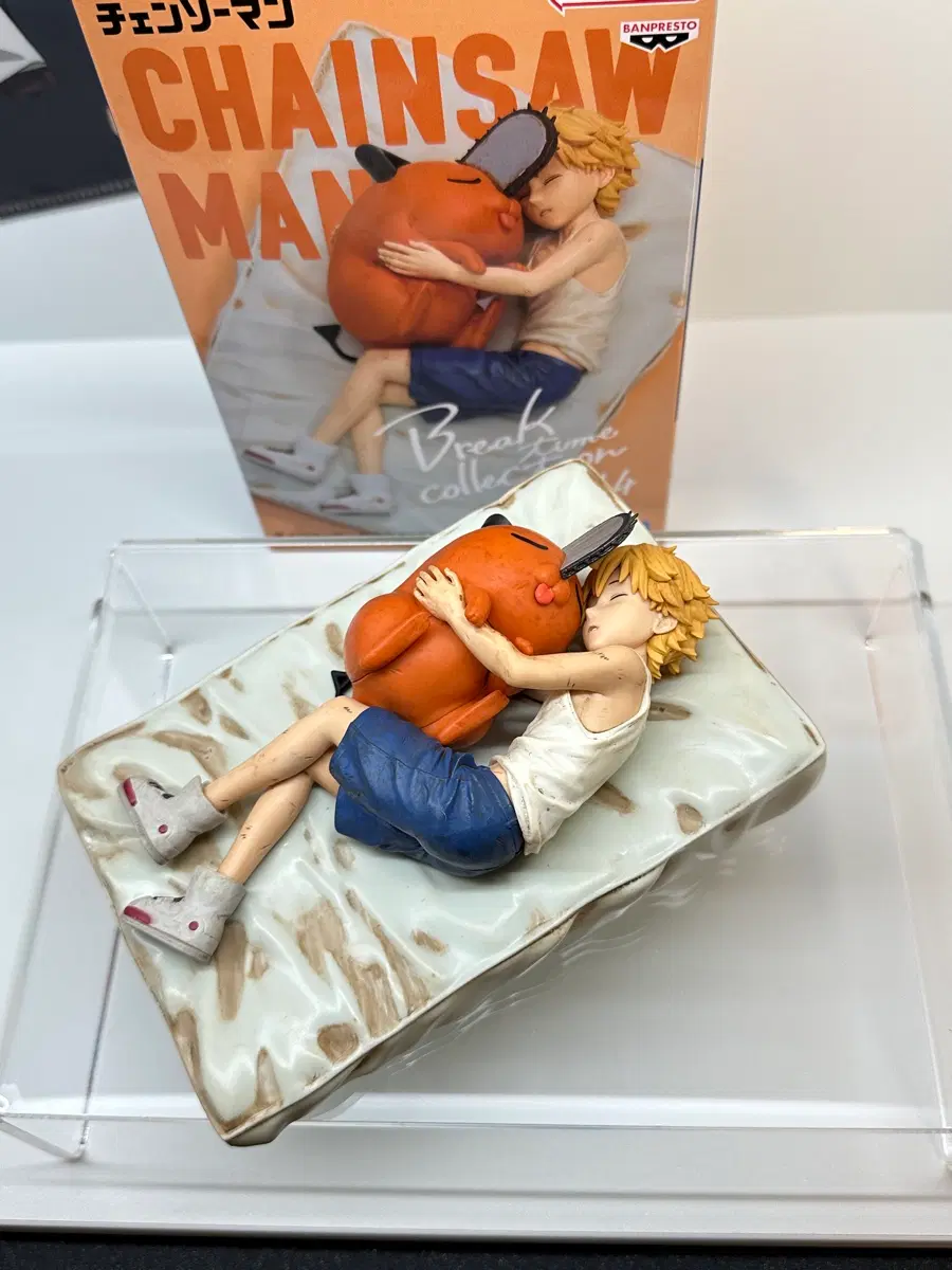 체인소맨 유년시절 덴지 포치타 침대