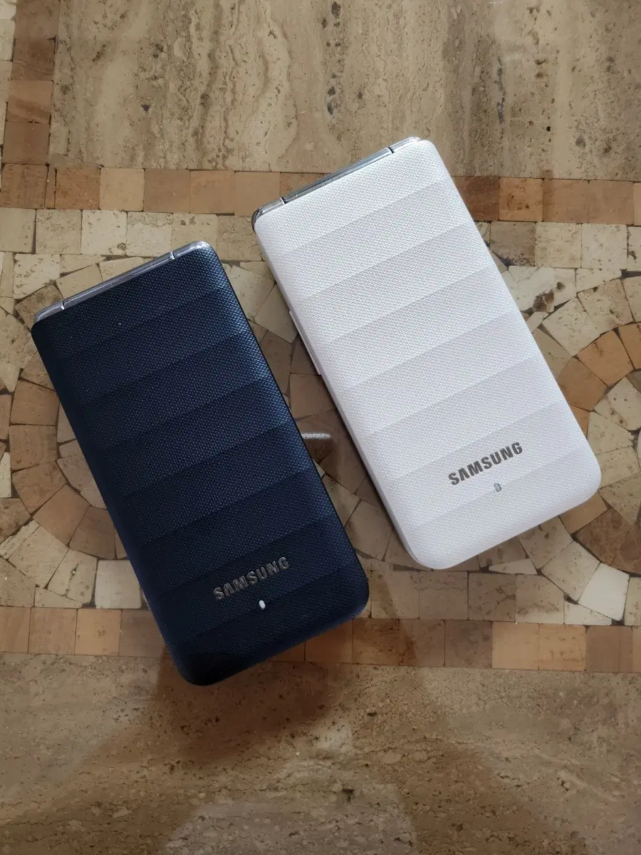 (A급)갤럭시 폴더1  SM-G150 공신폰 학생폰 효도폰