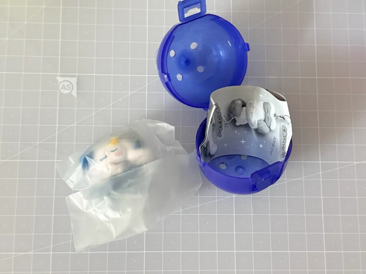 타카라토미 산리오 시나모롤 가챠