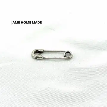 JAM HOME MADE 안전 핀 블랙 다이아몬드 귀걸이