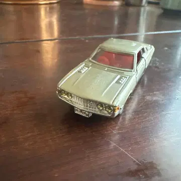 토미카 도요타 셀리카 LB2000GT 골드