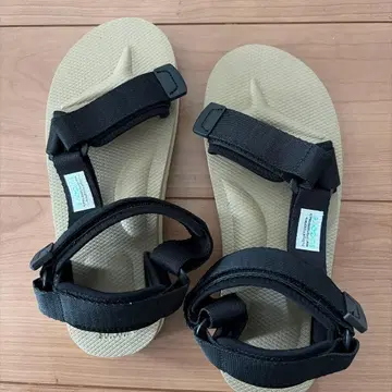 SUICOKE 스포츠 샌들 베이지 블랙