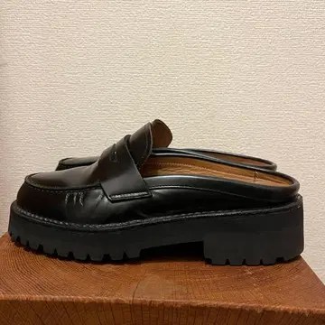 leinwande x REGAL 로퍼