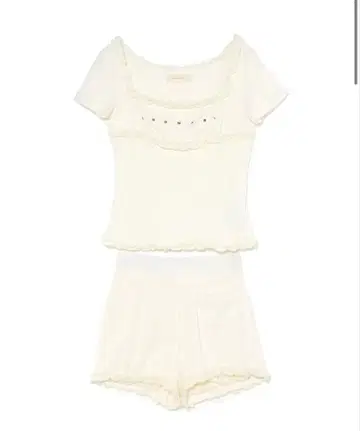 andmary Petito mini frill set up ivory