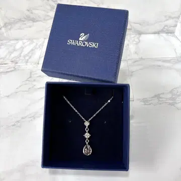 y070518 Swarovski Eveline 목걸이 물방울 이블린