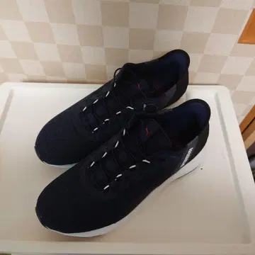 PUMA SOFTRIDE 크루즈 EASE IN 26.0cm